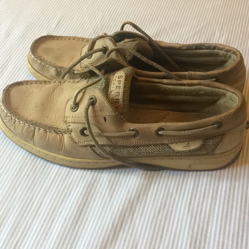 Sperry - Picture 2 of 5